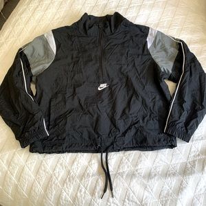 Nike half-zip windbreaker sz XS